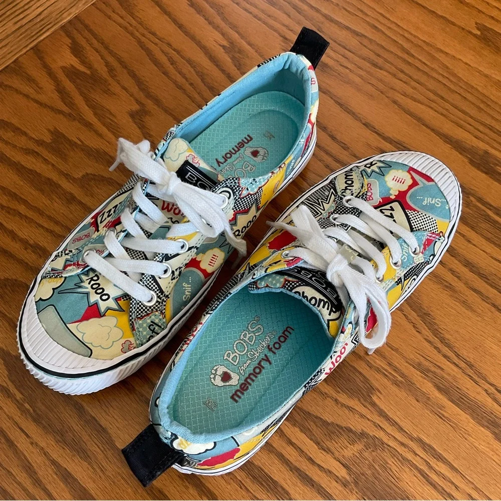 Light Blue Vintage Mutt Sneakers by Sketchers, Women’s Sz 7W
